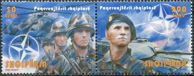 Албания. 2011. Албанские миротворческие силы (Сцепка. MNH OG)