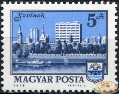 Венгрия. 1975. Городские пейзажи (Почтовая марка. MNH OG)
