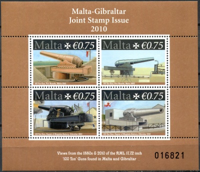 Мальта. 2010. 100-тонные орудия (Почтовый блок. MNH OG)