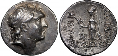 Каппадокия. Ариарат V Евсеб Филопатор. Драхма. XF серебро. 163-130 до н.э.