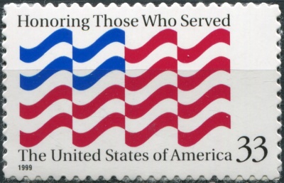 США. 1999. "Чествование тех, кто служил" (Почтовая марка. MNH OG)