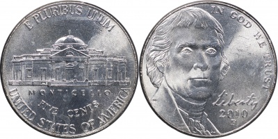 США. Монета 5 центов [Никель]. 2010.P (KM#381. Unc) Усовершенствованный Монтичелло