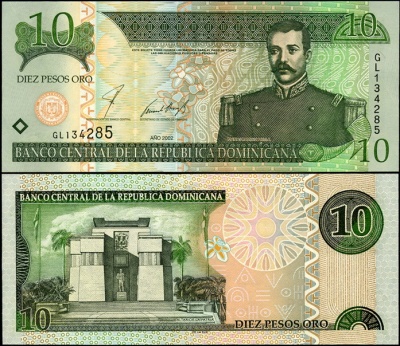 Доминиканская республика. 10 песо (Unc) 2002