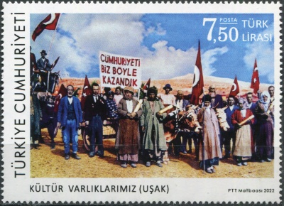 Турция. 2022. Фотография празднования Дня республики в Ушаке, 1933 год (Почтовая марка. MNH OG)