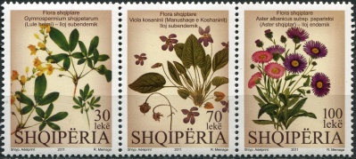 Албания. 2011. Цветы (Сцепка. MNH OG)
